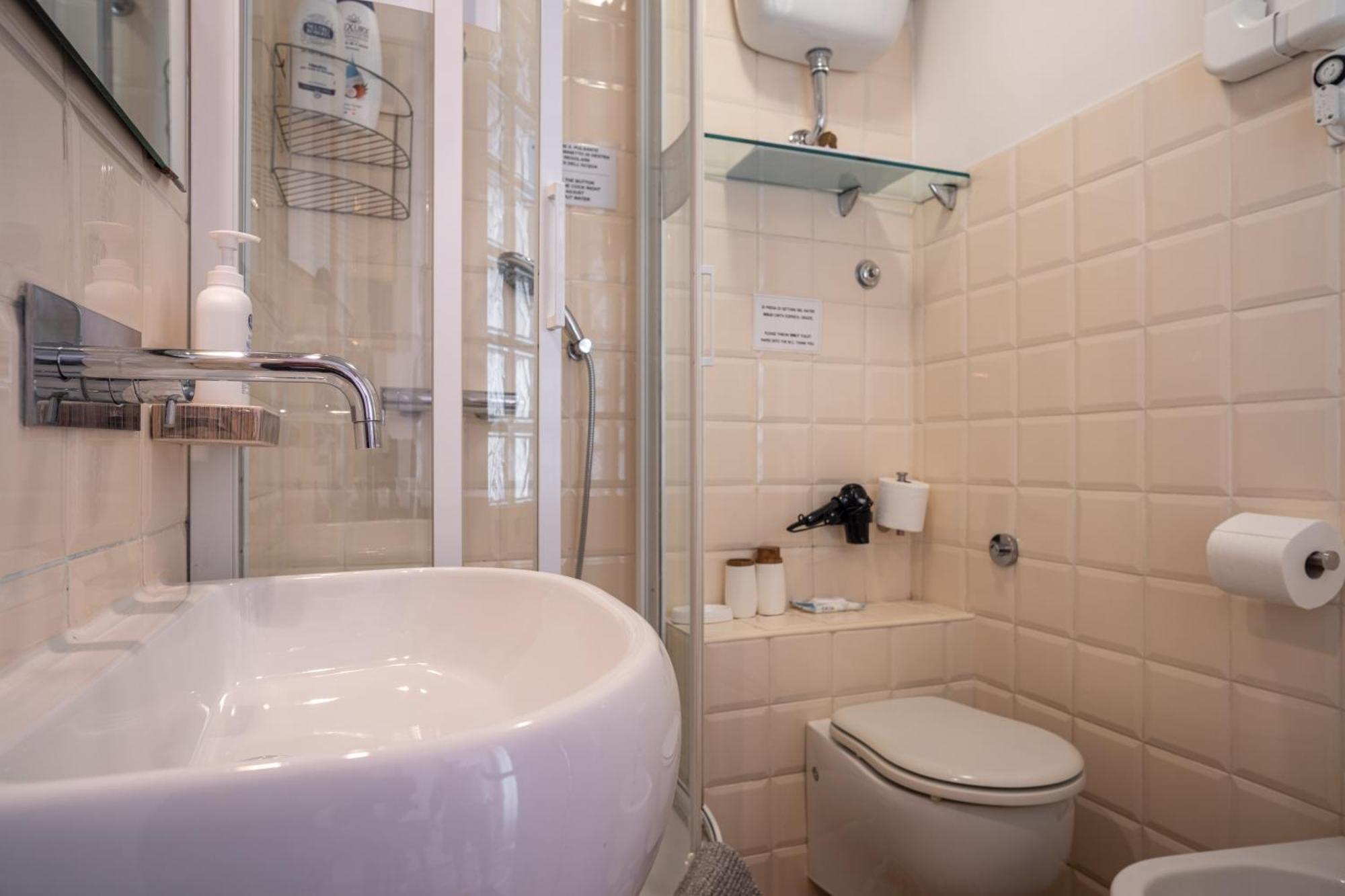 Bed and Breakfast Il Leoncino Рим Экстерьер фото